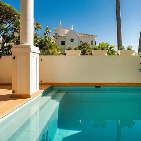 Vale De Lobo By Intiholidays