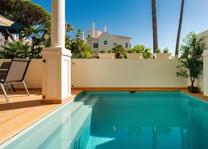 Vale De Lobo By Intiholidays