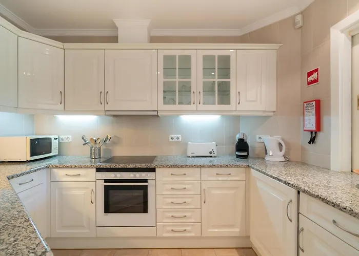 Vale De Lobo By Intiholidays アパート