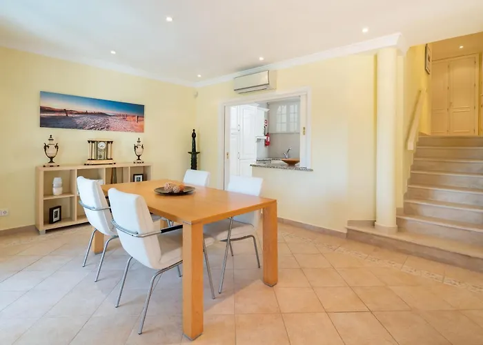 Vale De Lobo By Intiholidays דירה